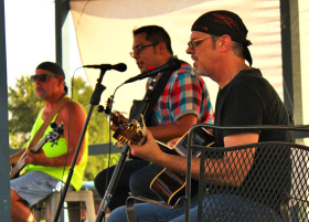 Dalen Robertson, Vince Lujan, Billy Blaze